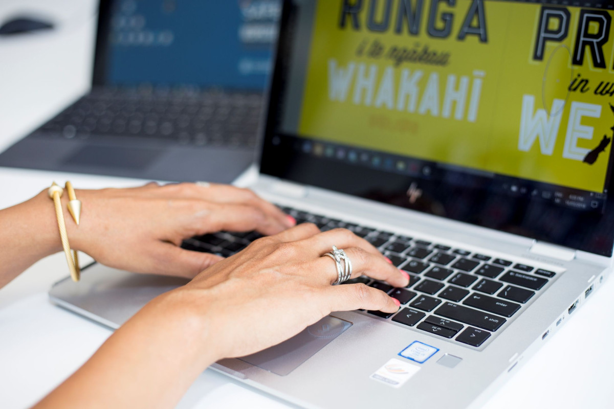 Ways of Working (21) Hands on keyboard 2189